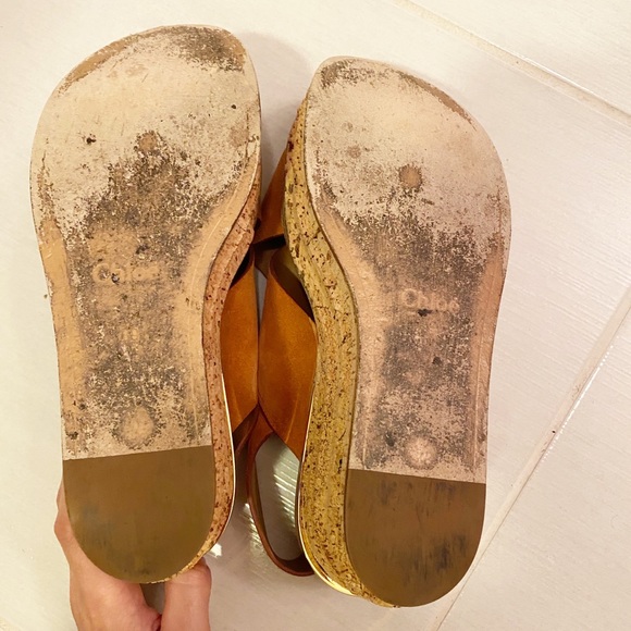 Chloe Platform Sandals - Picture 6 of 6